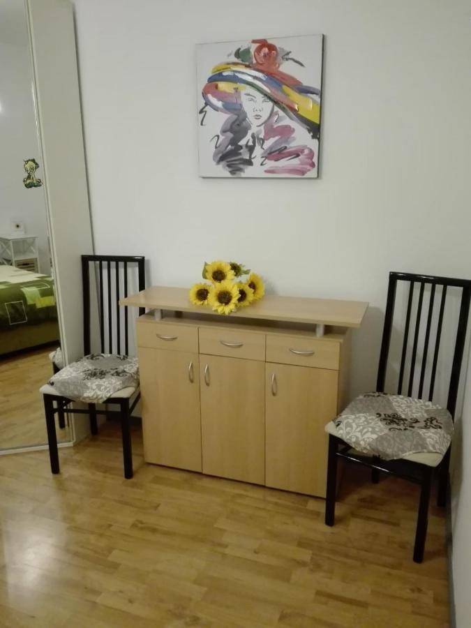 Girasole Grazioli 47 Bed & Breakfast เตรนโต ภายนอก รูปภาพ