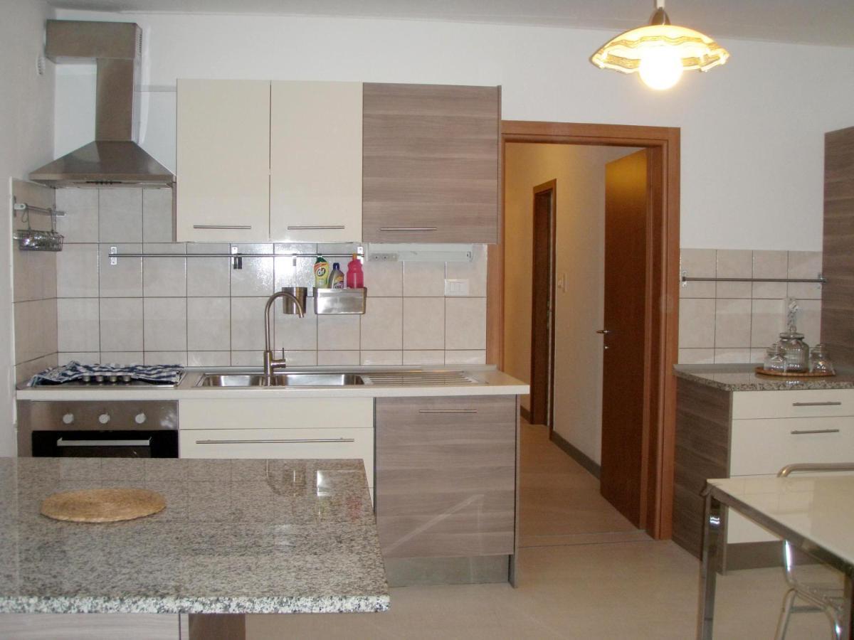 Girasole Grazioli 47 Bed & Breakfast เตรนโต ภายนอก รูปภาพ